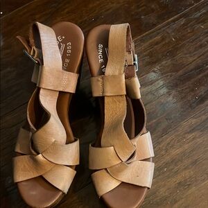 Kork-Ease Tan Sandals with Criss-Cross Straps
